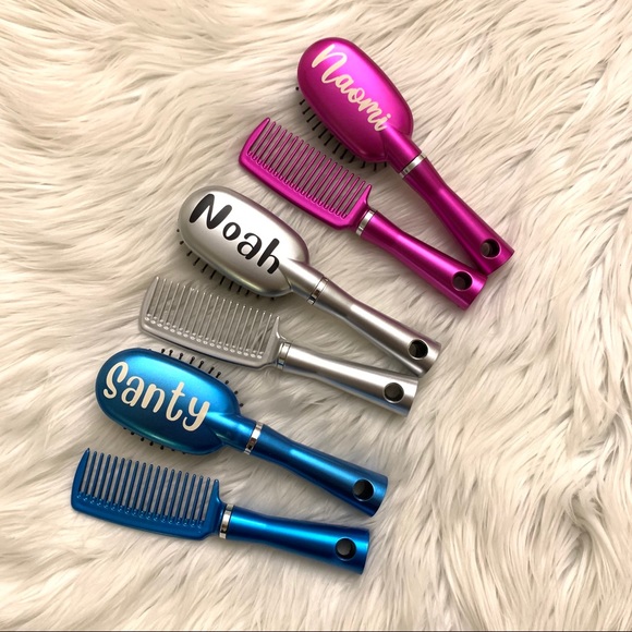 Set of 2 hairbrush with name - Picture 2 of 3